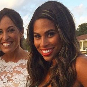 Meet your Posher, Chloe